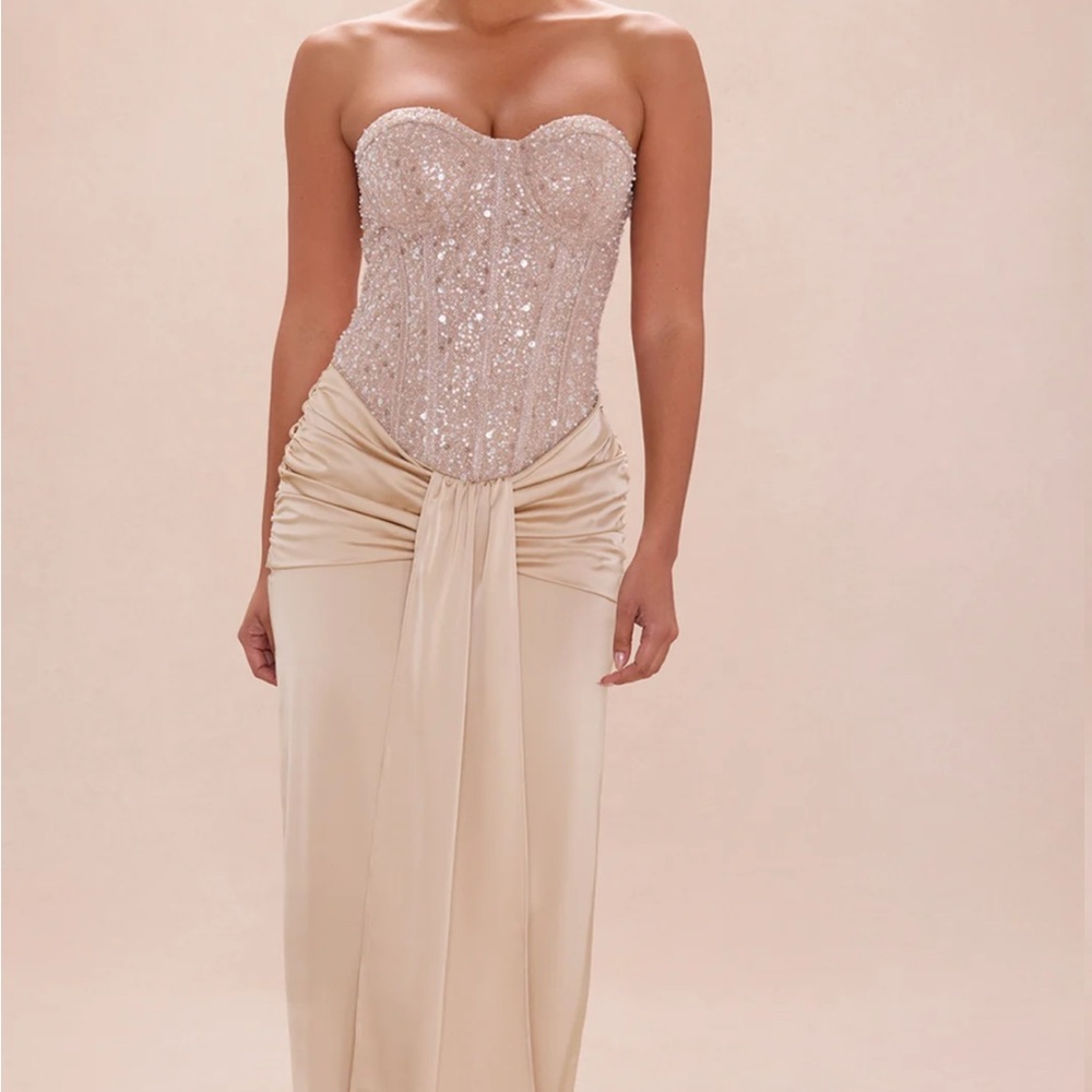 Elegant Champagne Embellished Bustier Gown